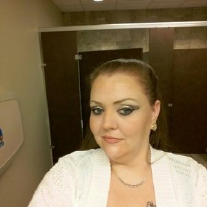 Meet your Posher, Carmen