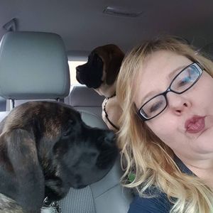 Meet your Posher, Christine