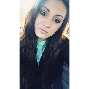 Meet your Posher, Mckenzie