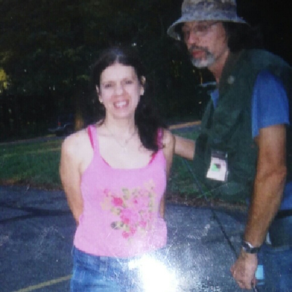 Meet your Posher, Kim - Picture 2 of 2