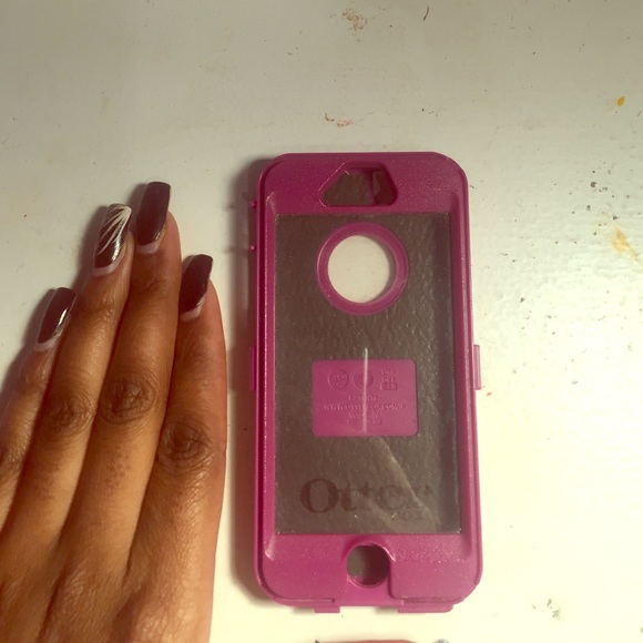 Purple iPhone 5/5s otter box