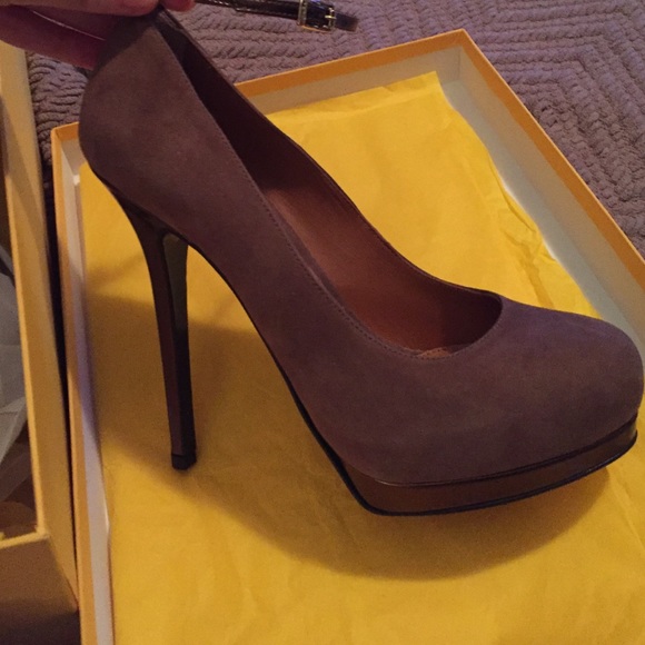 Fendi suede platform heels - Picture 2 of 3