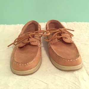 Leopard boat shoes **RESERVED UNTIL 3/31**