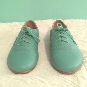 Turquoise Oxford lace ups