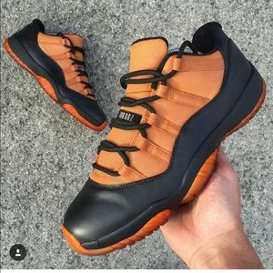 Meet your Posher, Quron