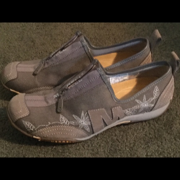 Merrell size8 shoes