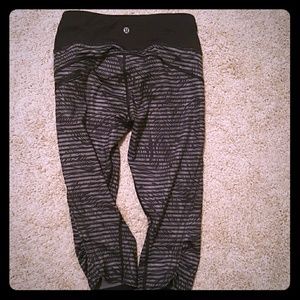 Run: Top Speed Crop - Lululemon