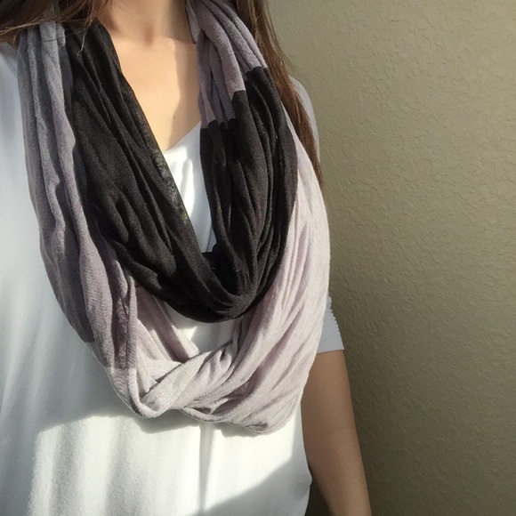 Black + Gray Unity Scarf - Picture 1 of 3