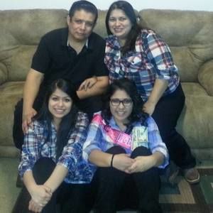 Meet your Posher, Alma