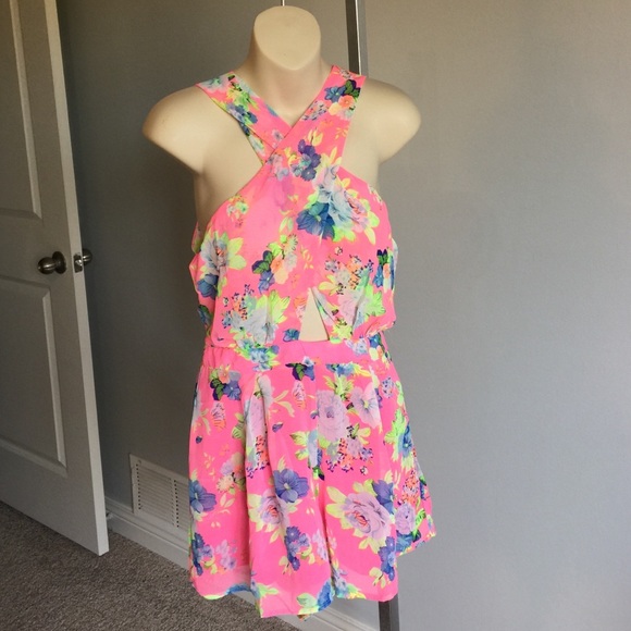 Floral Romper Size Large