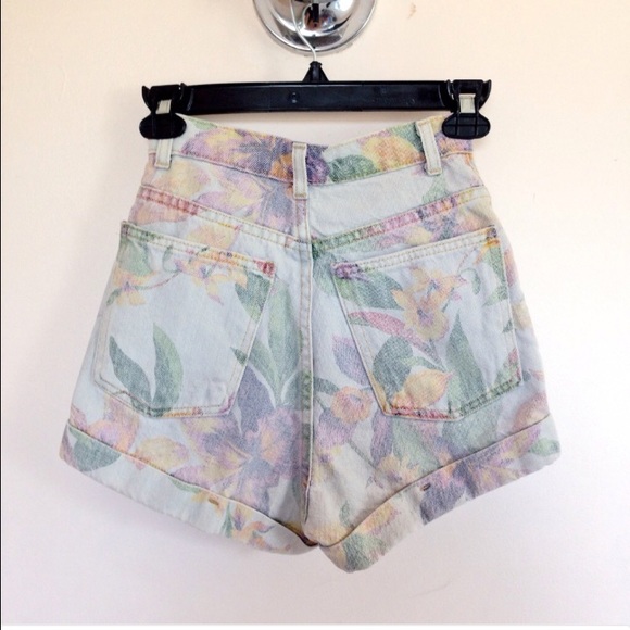 Not for sale American apparel floral denim shorts - Picture 2 of 2