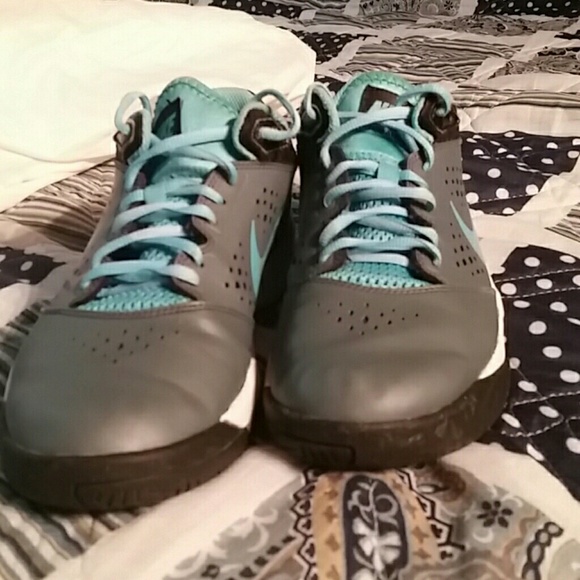 Nike zoom attero