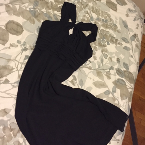 Gorgeous LIttle black dress. - Picture 4 of 7