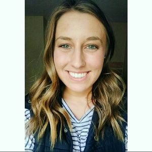 Meet your Posher, Brielle