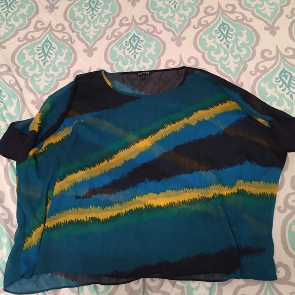 Express 3 Quarter Length Top