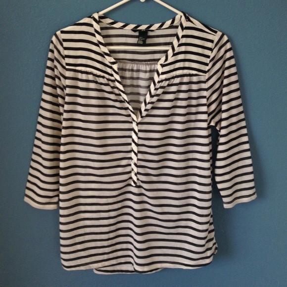 Ｈ&Ｍ Black & White Striped Blouse