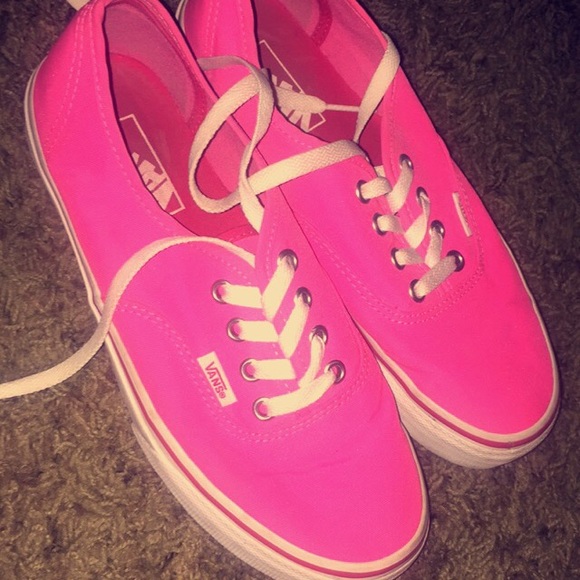 Hot pink vans new