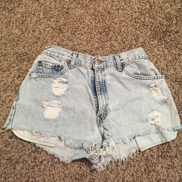 Destroyed high waisted shorts