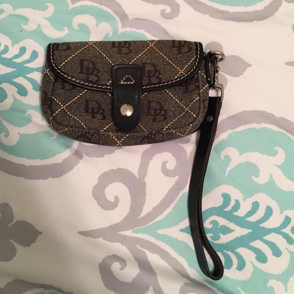 Dooney and Bourke wristlet