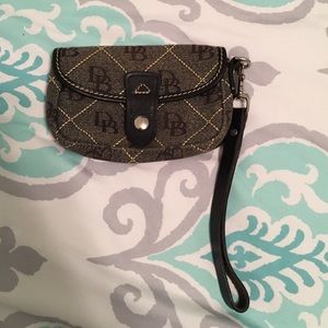 Dooney and Bourke wristlet
