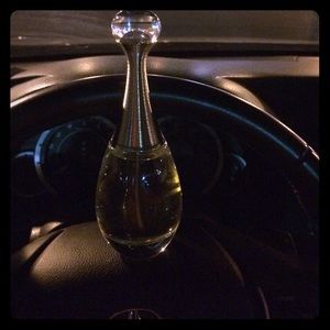 Dior Jadore Eau De Parfum 3.4 oz 100 ml