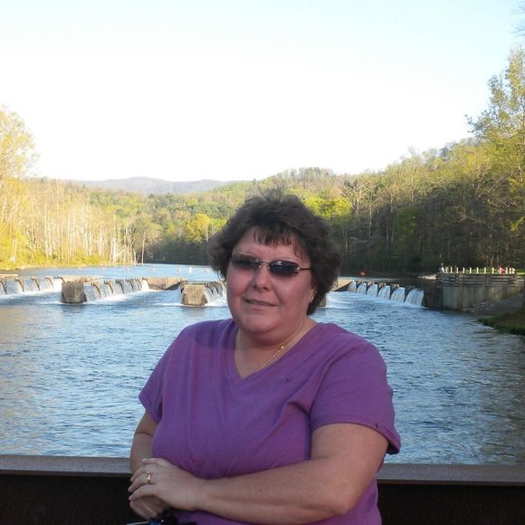 Meet your Posher, Teresa