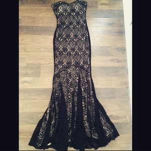 NWOT Floor Length Lace Gown