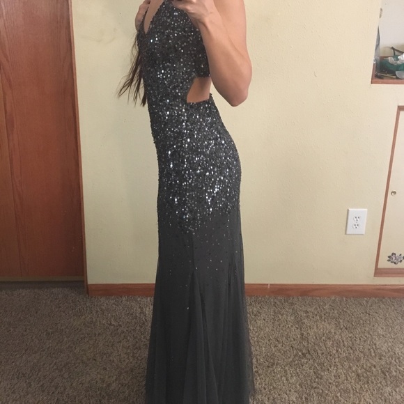 Prom/homecoming Dress - Picture 5 of 8