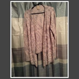 Super cute pink and gray Aztec print sweater