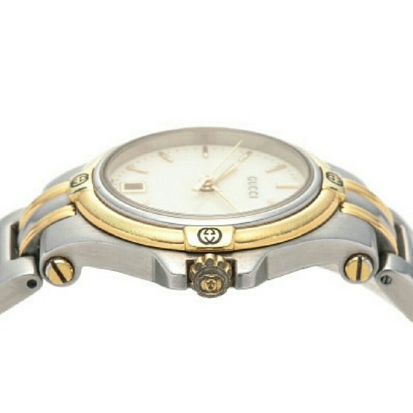 Gucci Quartz Ladies Watch - Picture 3 of 4