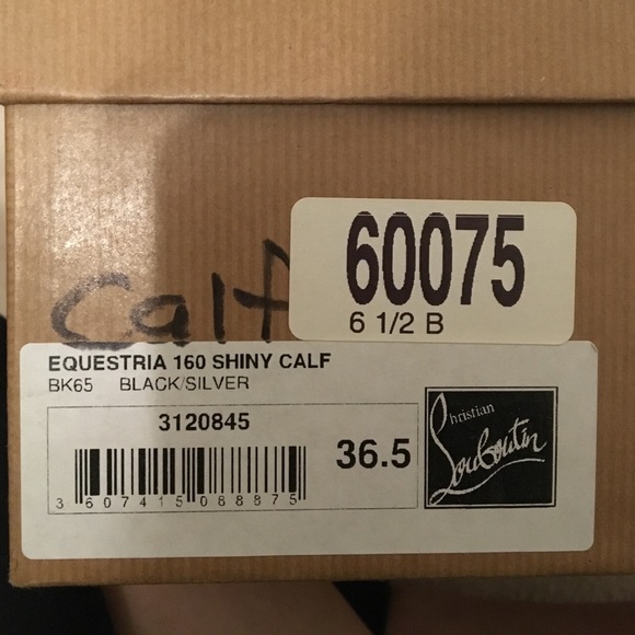 💯% Authentic Christian Louboutin boots - Picture 4 of 4