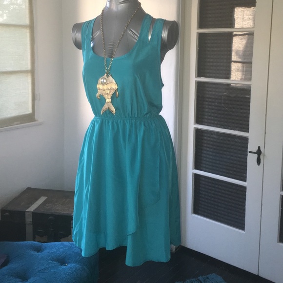 👗 teal mini dress - Picture 2 of 3