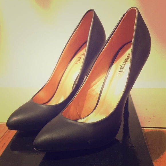 Black Pumps - Size 9