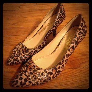Kathy Van Zeeland Pumps