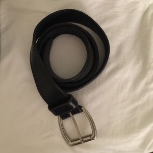 Men's black leather belt size 34