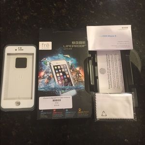 White life proof iPhone 6 case •used•