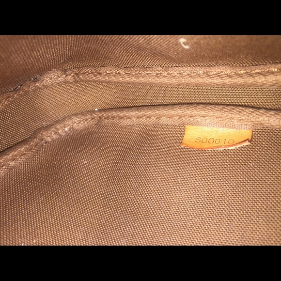 🚫SOLD🚫Louis Vuitton Pochette - Picture 3 of 4