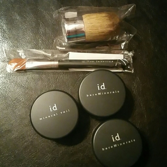 BareMineral foundation set