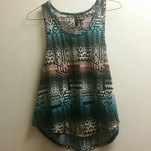 Aztec print high low tank
