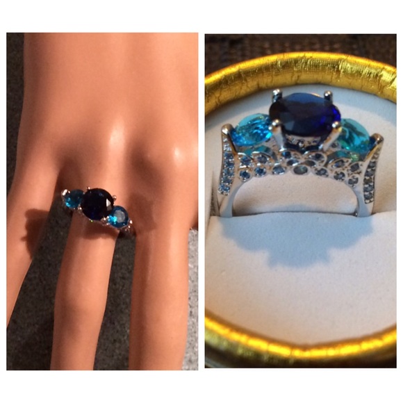 Blue Sapphire Cocktail Ring💎