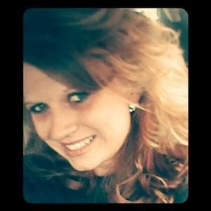 Meet your Posher, Hollie