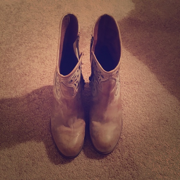 Corral Booties