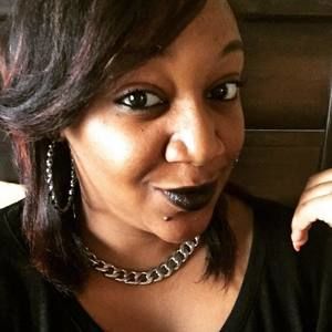 Meet your Posher, Tia