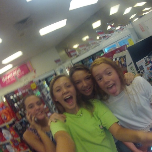 Meet your Posher, Clare