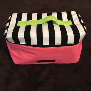 VS lingerie tote