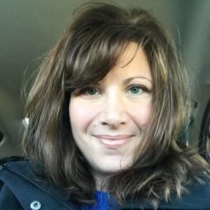 Meet your Posher, Angela