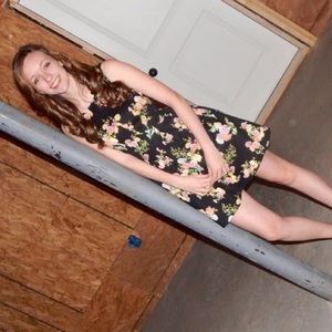 Meet your Posher, Dottie