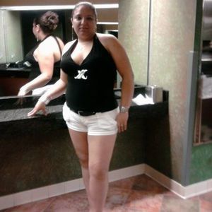 Meet your Posher, Claudia