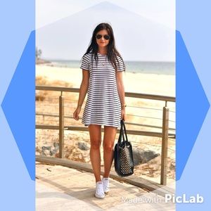 Super soft dress. Perfect for spring and summer.