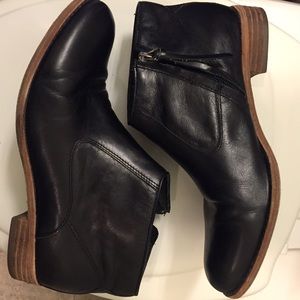 Dolce Vita ankle booties
